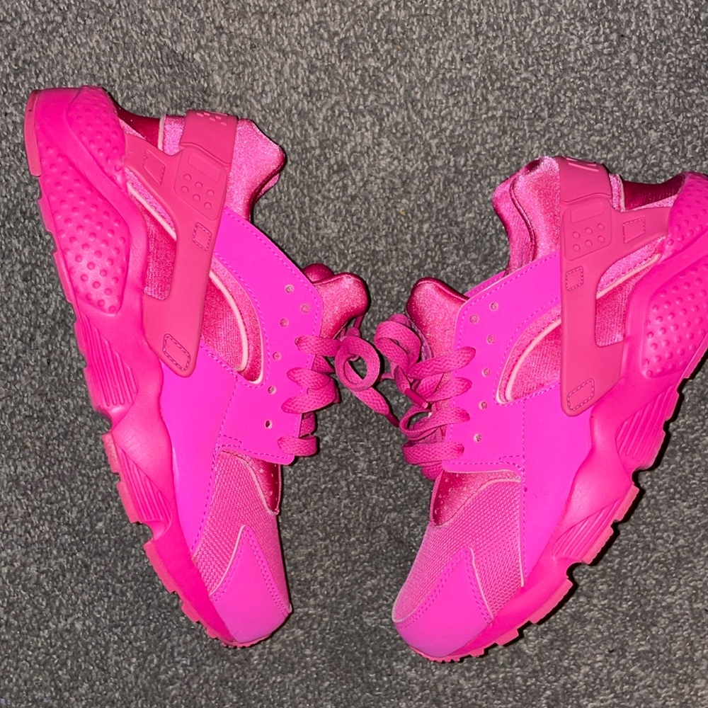 Gradeschool Nike huarache run